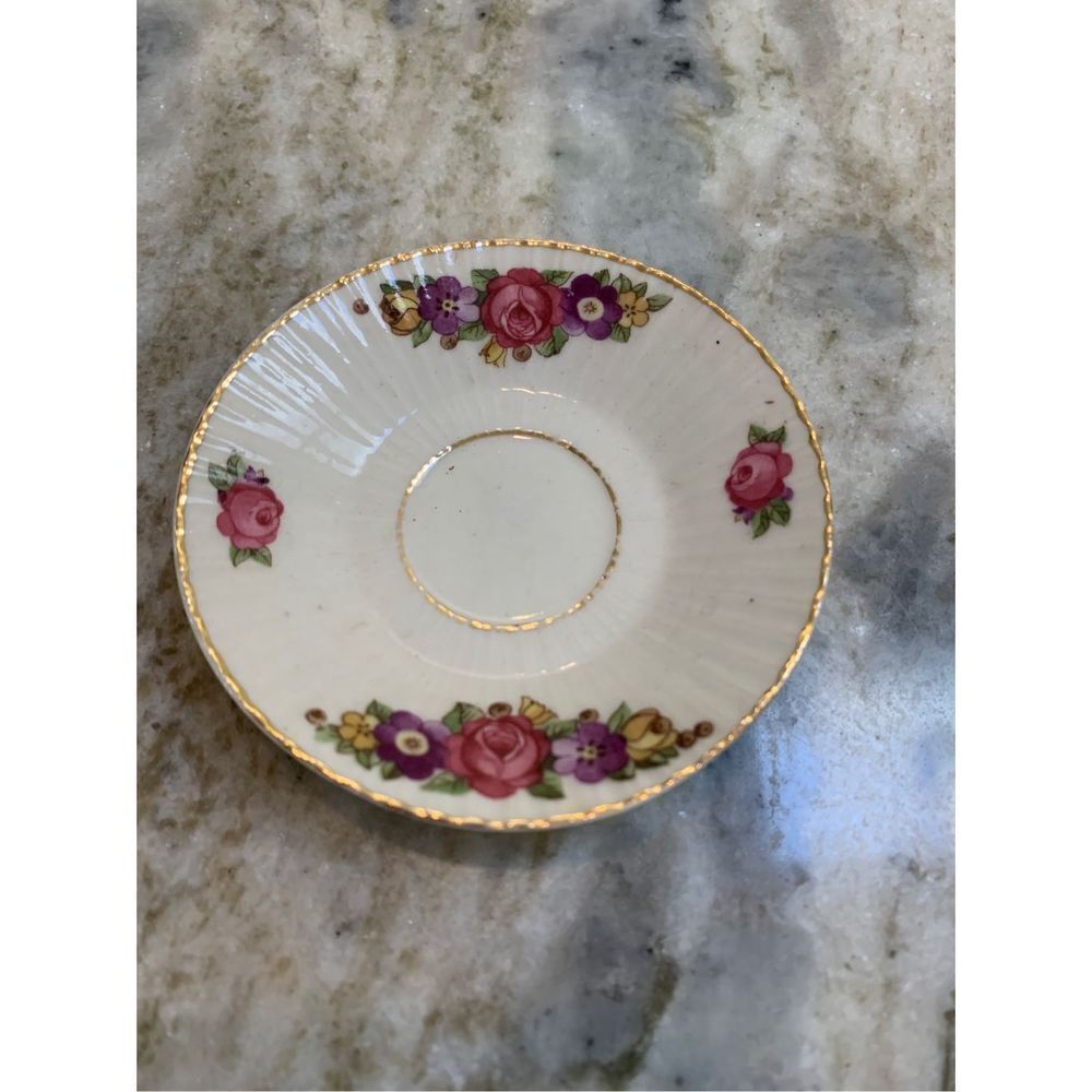 Child’s Floral Tea Cup - Picture 4 of 10
